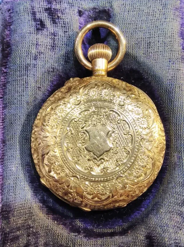 Antique Ladys Half Hunter Pocket Watch C1900. 2