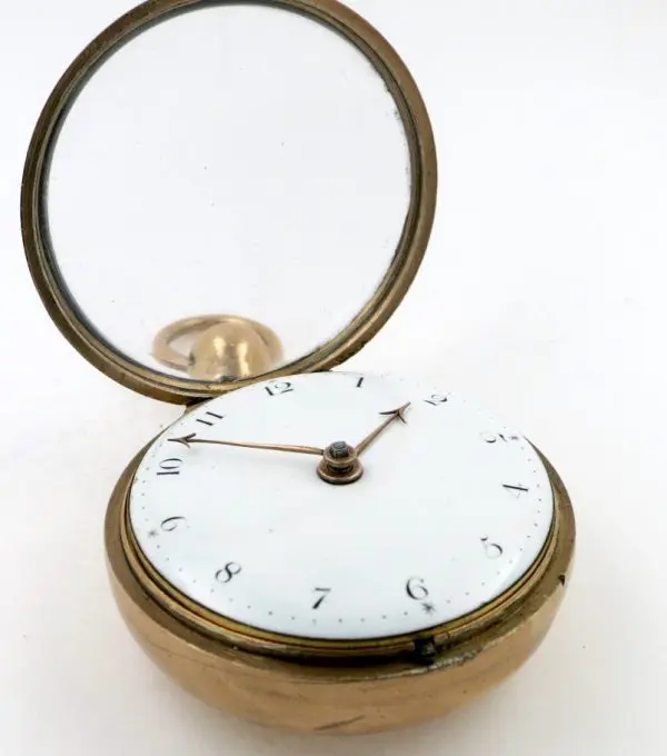 Large Gilt Pair Cased Pocket Watch 6